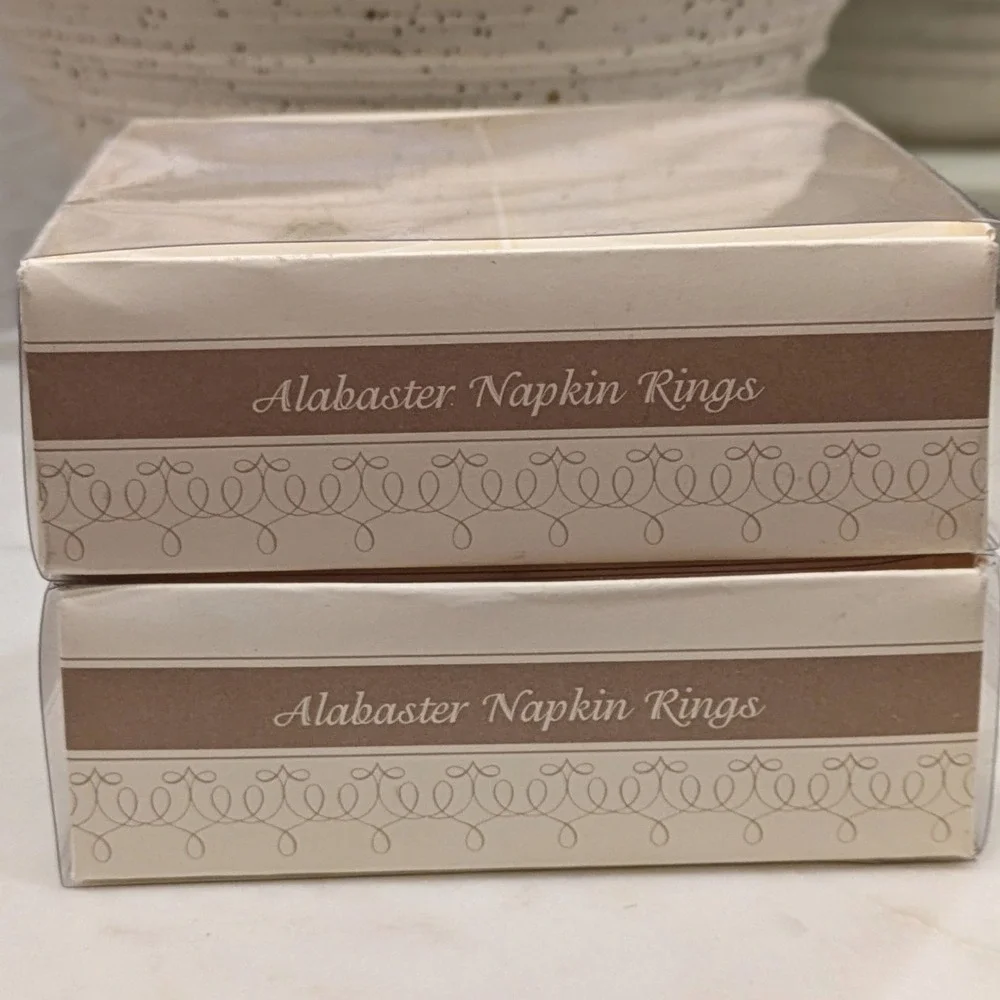 Williams-Sonoma Alabaster Napkin Rings White Stone Italian Hand Carved